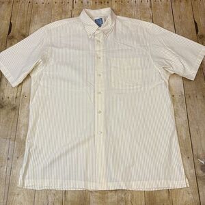 Jos A Bank Stays Cool Button Down Shirt Large Yellow Striped Short Seeve